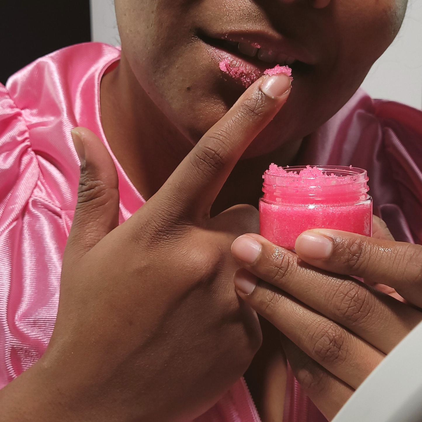 Lemon Box Beauty Lip Scrub no more dry chapped lips 2