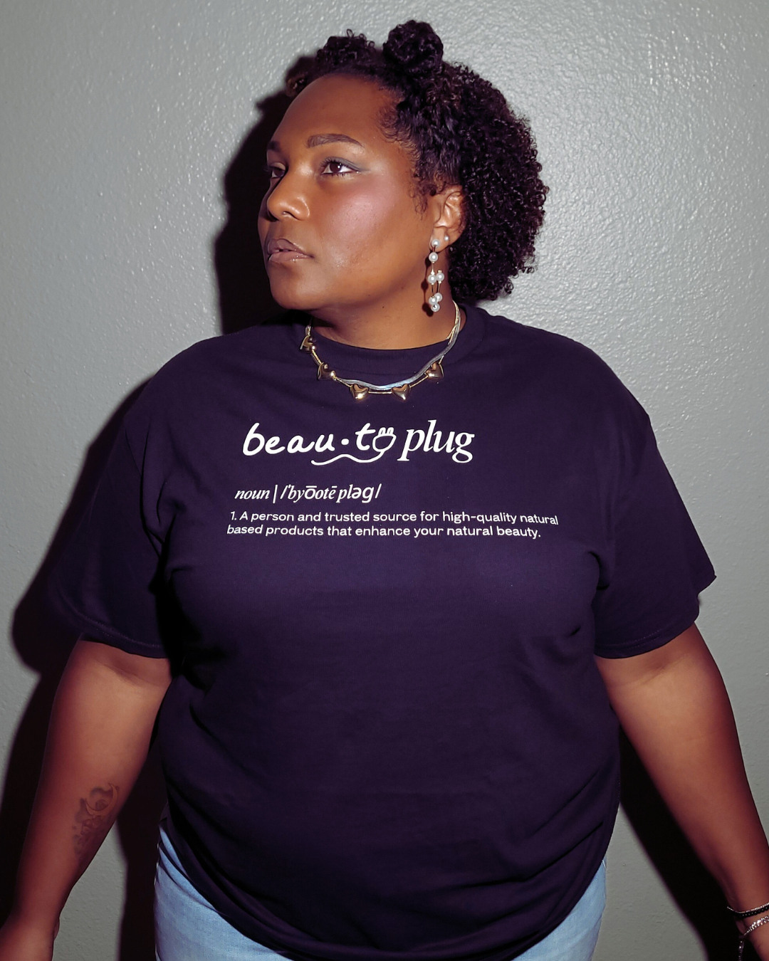 Beauty Plug T-shirt | Lemon Box Beauty Apparel